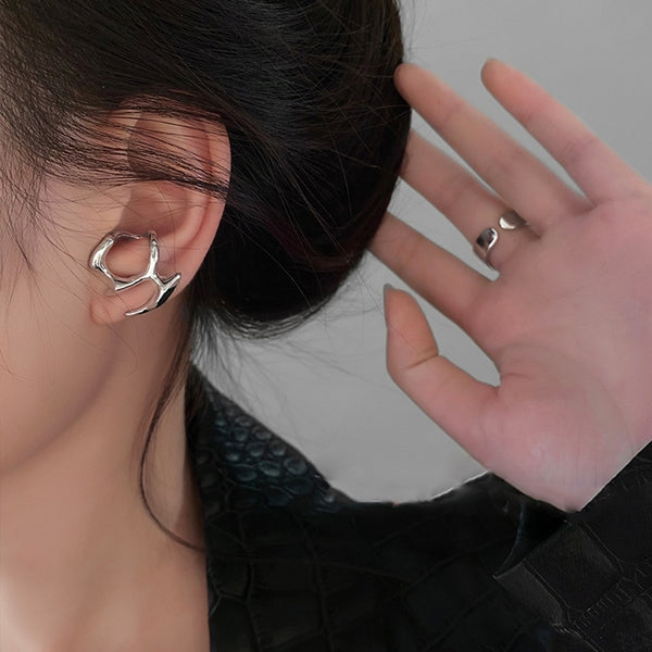Irregular Flowy Metal Hollow Earrings