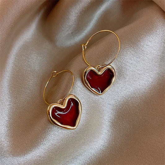 Sweet Heart Shaped Dangling Earrings