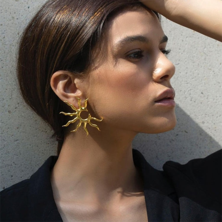 Exaggerated Vintage Sun Statement Earrings