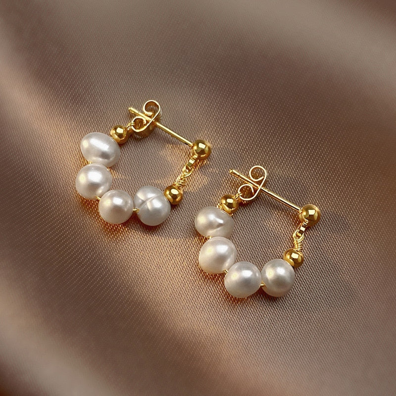 Elegant Baroque Faux Pearl Hoop Earrings