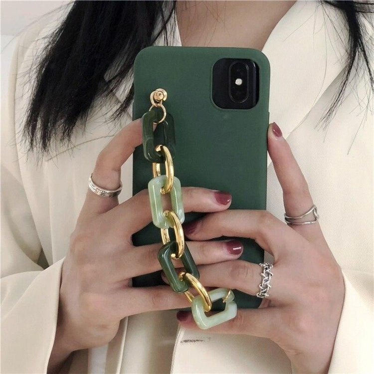 Iphone Case With A Chain In Emerald - Mad Jade's